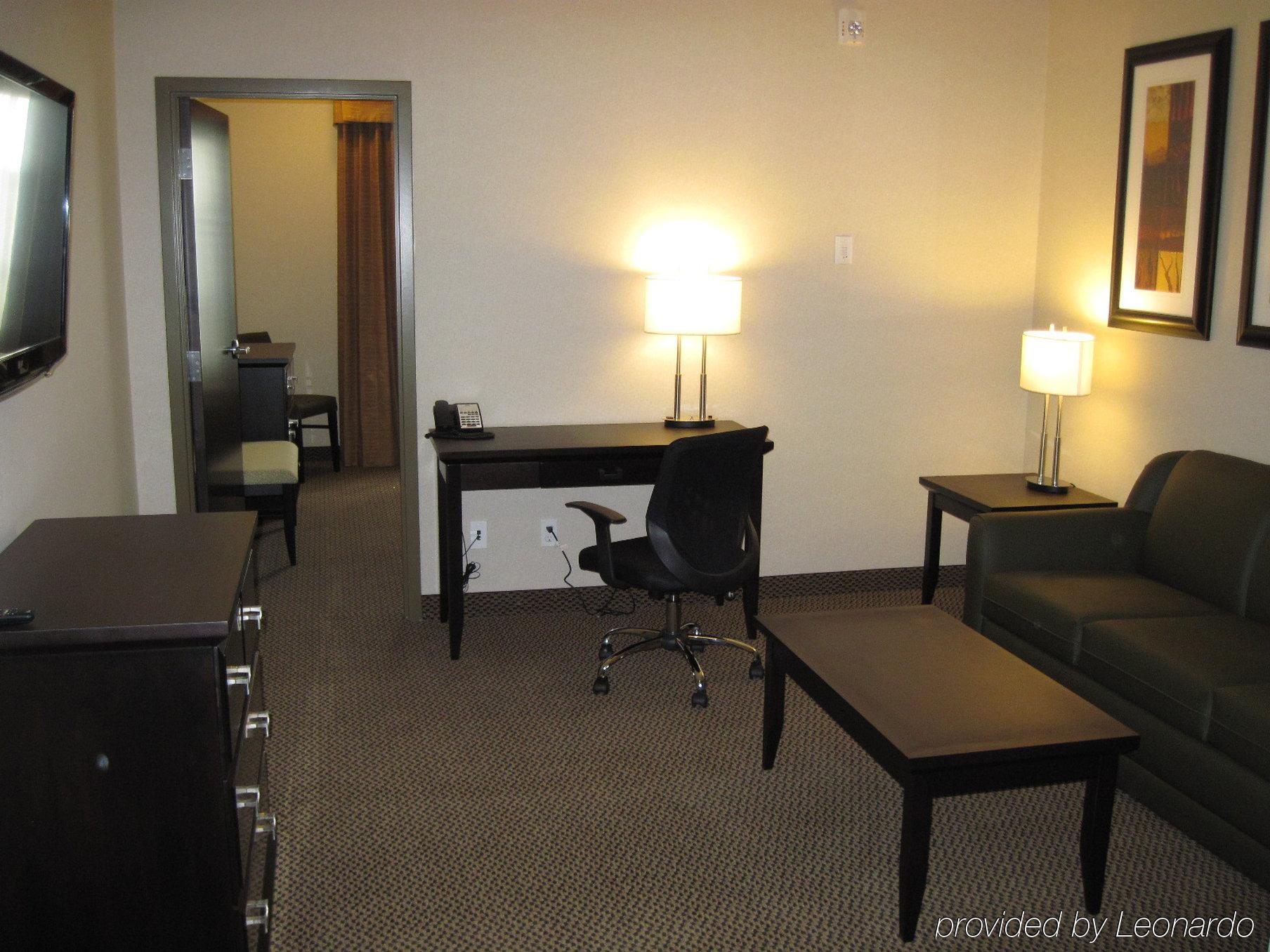 Western The At St 3*